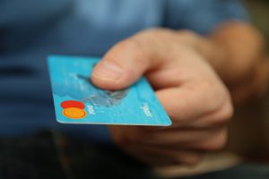 Koszty posiadania karty kredytowej